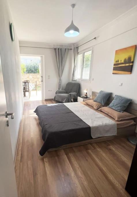 Eva'S Villas 2室温馨庭院拥有私家停车位 Glyka Nera エクステリア 写真
