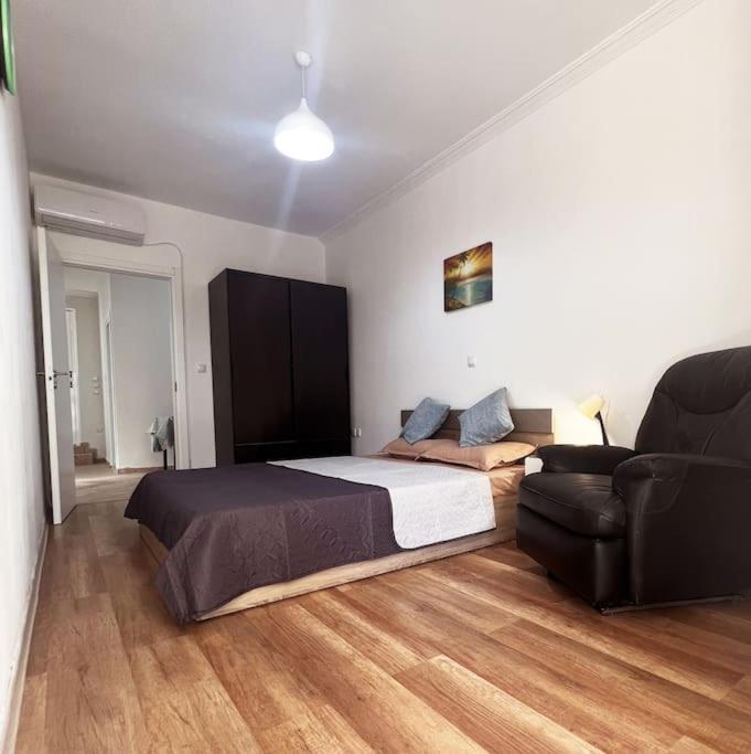 Eva'S Villas 2室温馨庭院拥有私家停车位 Glyka Nera エクステリア 写真