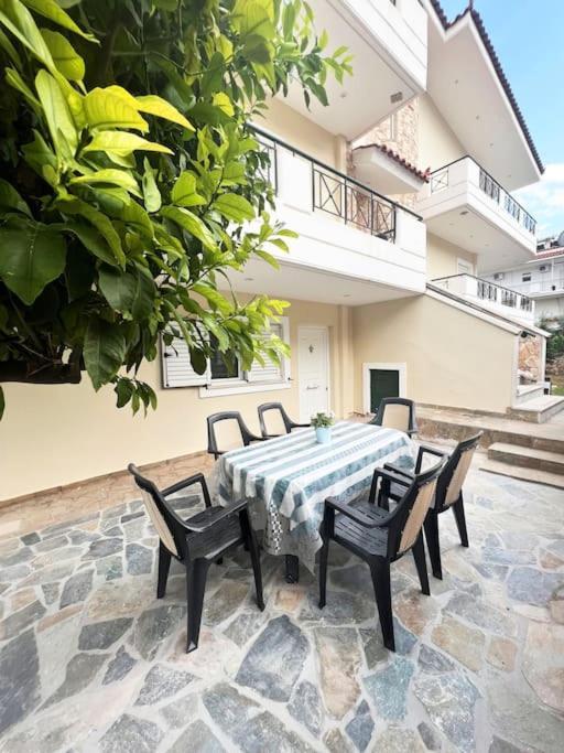 Eva'S Villas 2室温馨庭院拥有私家停车位 Glyka Nera エクステリア 写真